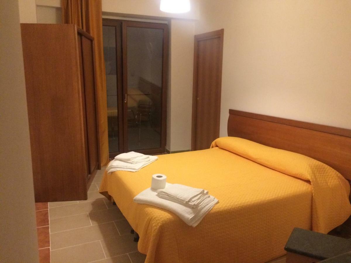 B&B Palazzo Manfredi Vieste, Fronte Mare Con Parcheggio 외부 사진