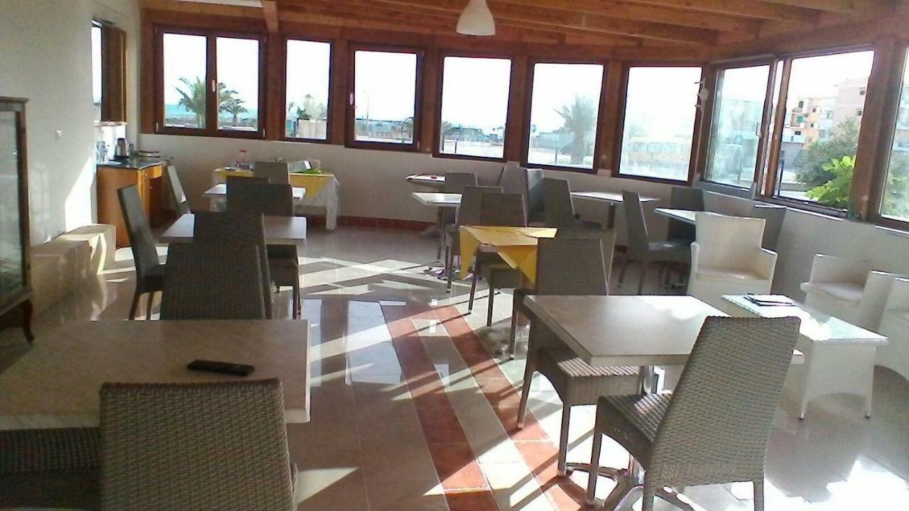 B&B Palazzo Manfredi Vieste, Fronte Mare Con Parcheggio 외부 사진